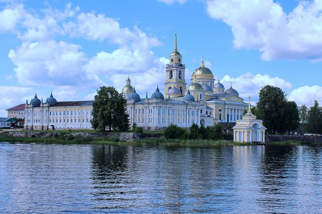 Нило-Столобенская пустынь