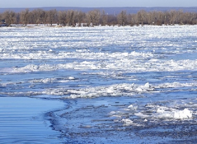 Волга в январе