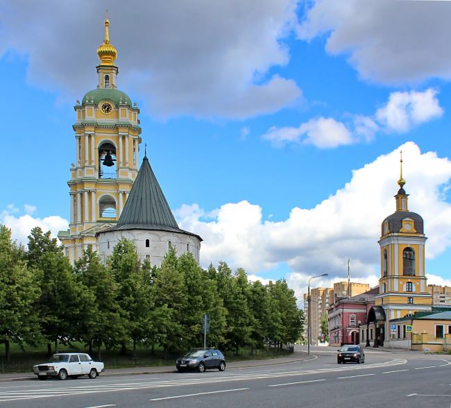 Крестьянская площадь в Москве