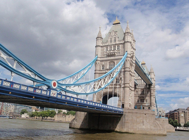 Лондон Tower Bridge (built 1886–1894)