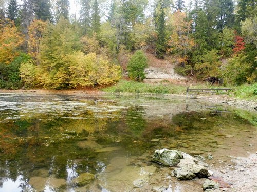 Радоновое озеро, осень